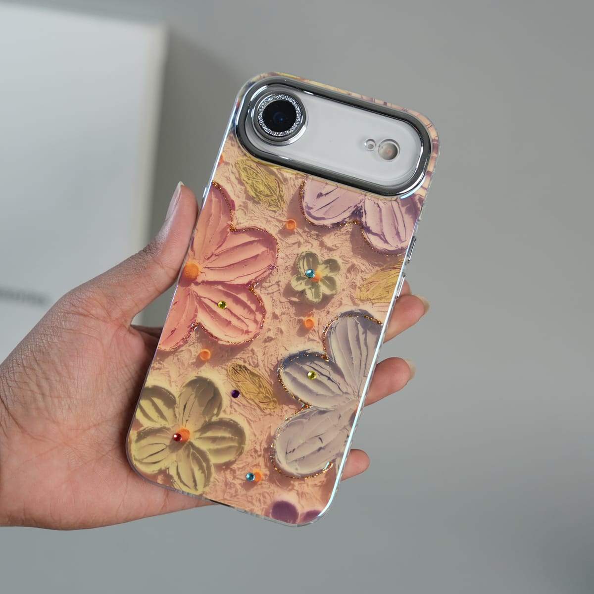 FRATO iPhone 17 Series iPhone 17 Air Luxury 3D Oil Painting Floral Design Glitter Lens Protection Stand Cover