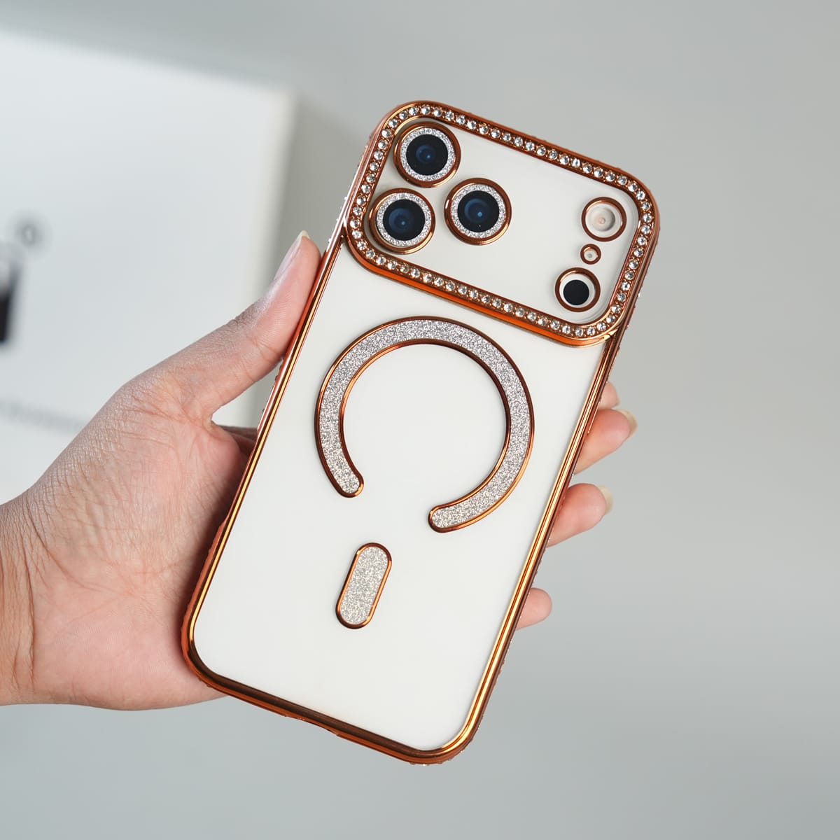 FRATO iPhone 17 Series iPhone 17 Series Luxury Crystal MagSafe Case with Rhinestone Camera Frame